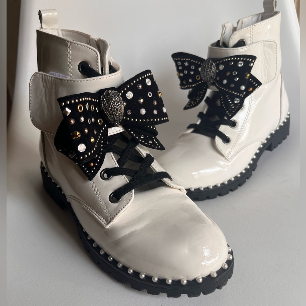 Kurt Geiger Kids Kensington Pearl Bow Combat Boots Size 3 Approx Womens 5